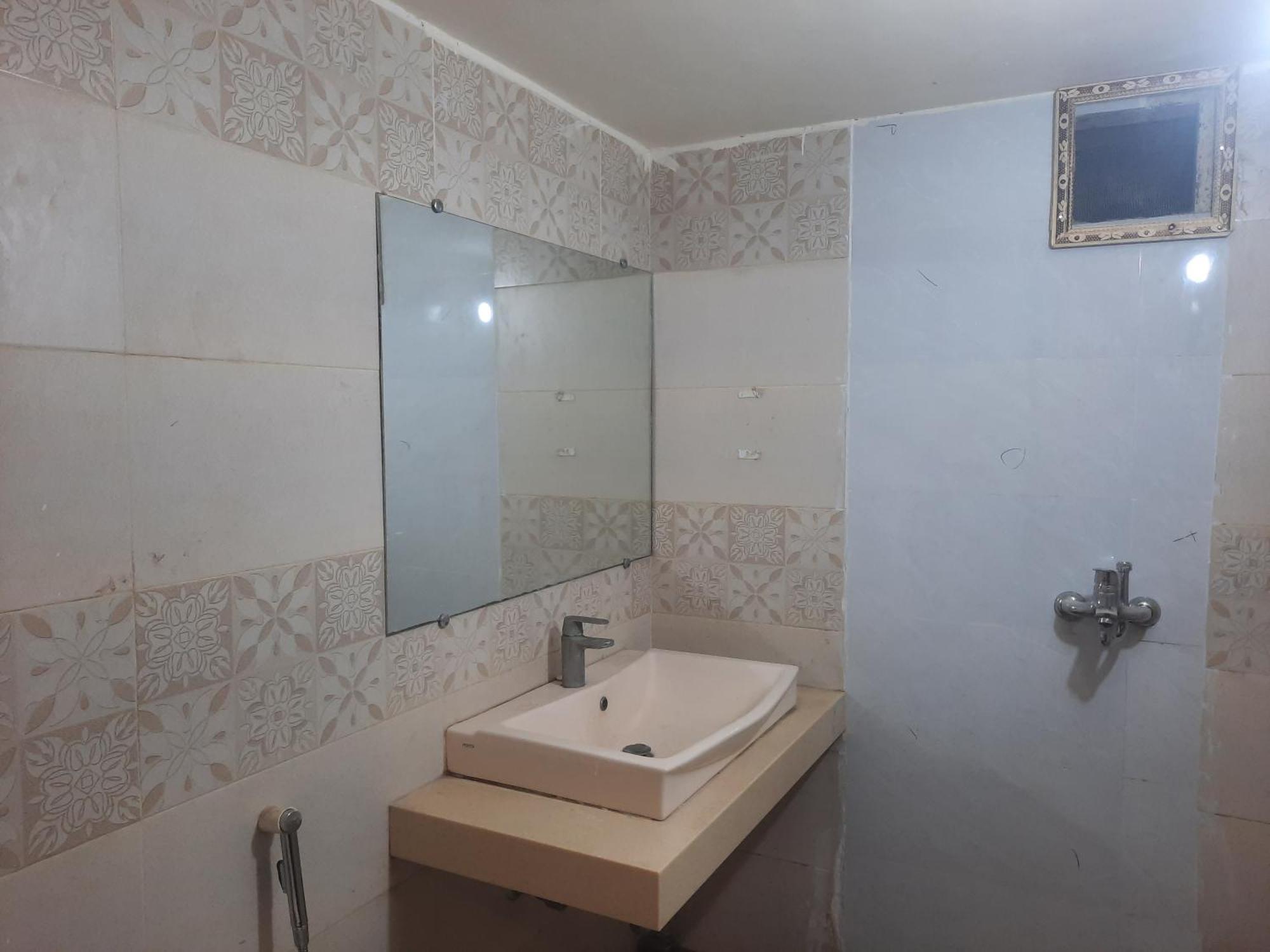 Royal Fort Executive Hotel Gulberg Lahore Camera foto